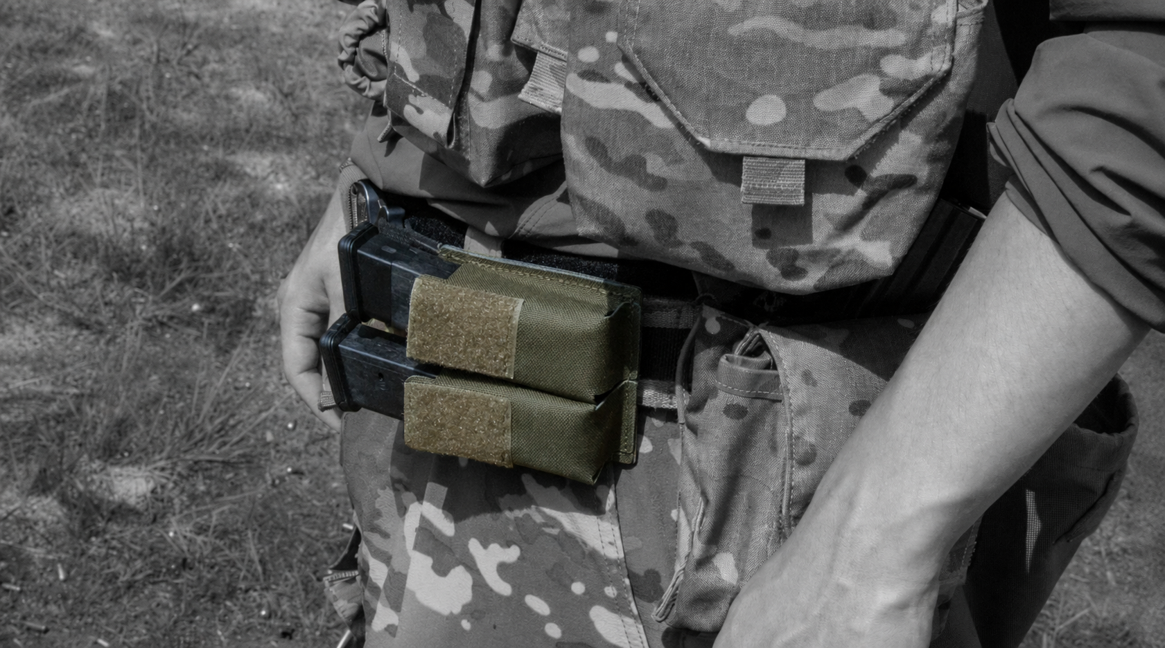 PIVOT "D" - Double Pistol Magazine Pouch